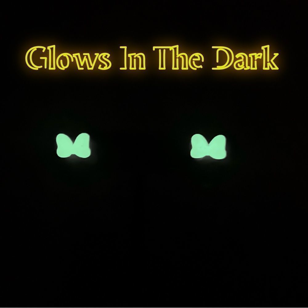 Minnie Mouse Glow Bow Earrings